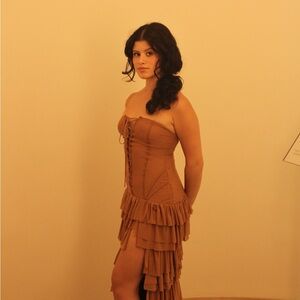 Meet your Posher, Evelyn